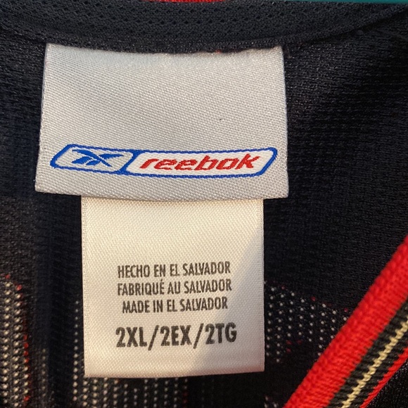 Allen Iverson Jersey - Picture 3 of 7